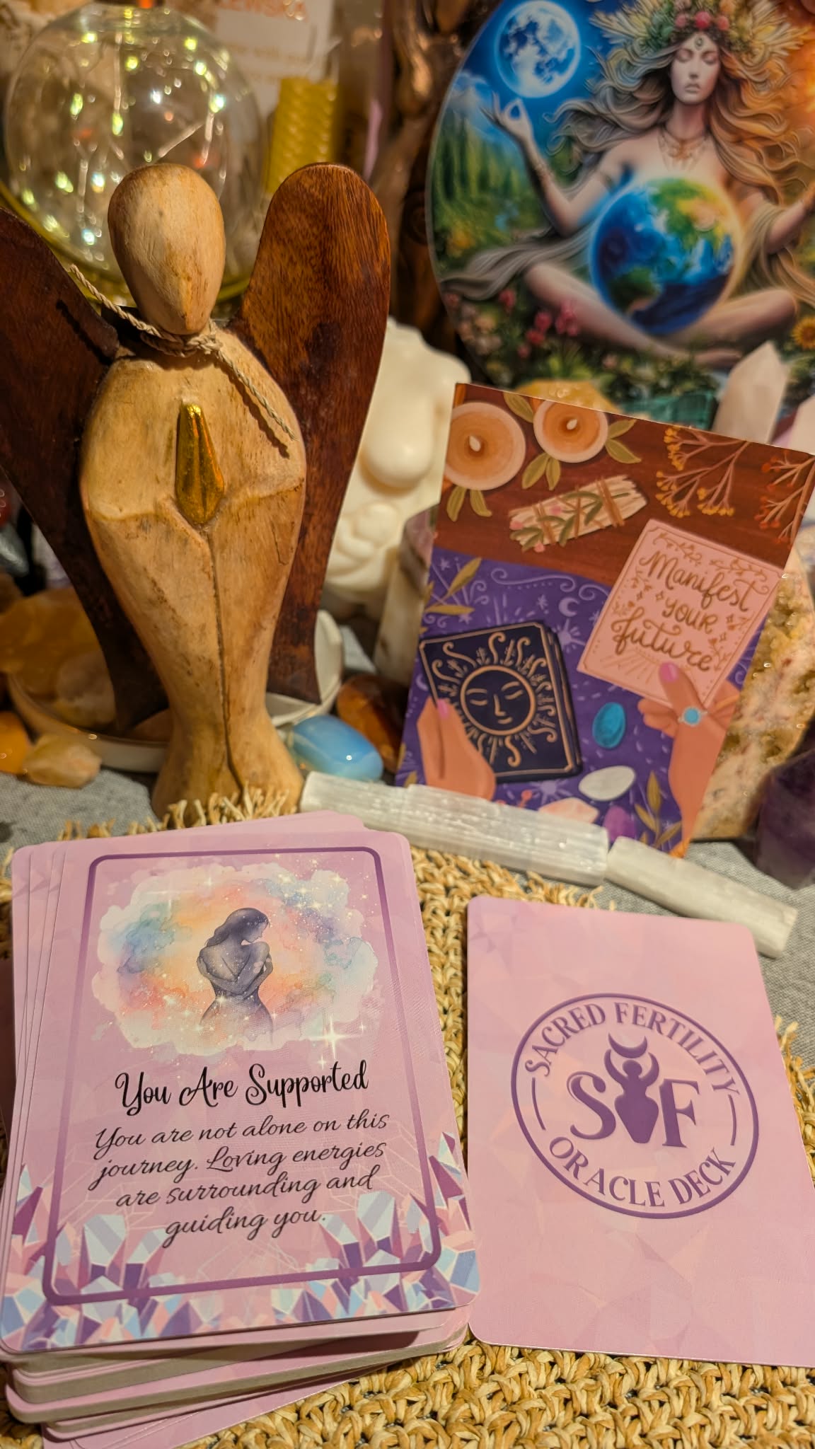 Sacret Fertility Oracle Deck by Crystal Tarot
